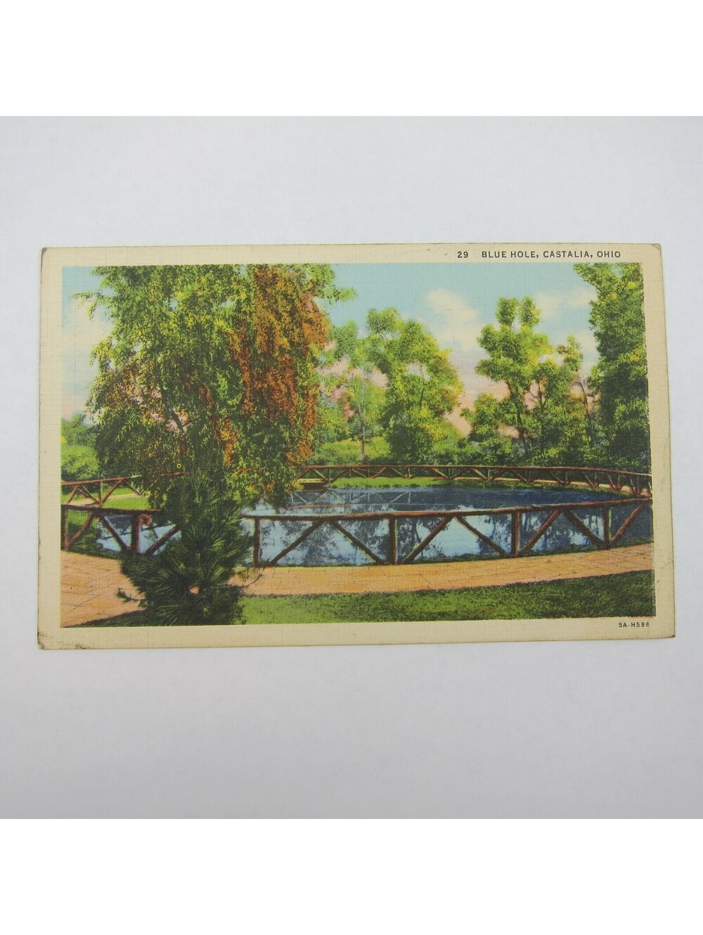 Vintage 1941 Linen Postcard Castalia Blue Hole Spring Landmark Sandusky Ohio